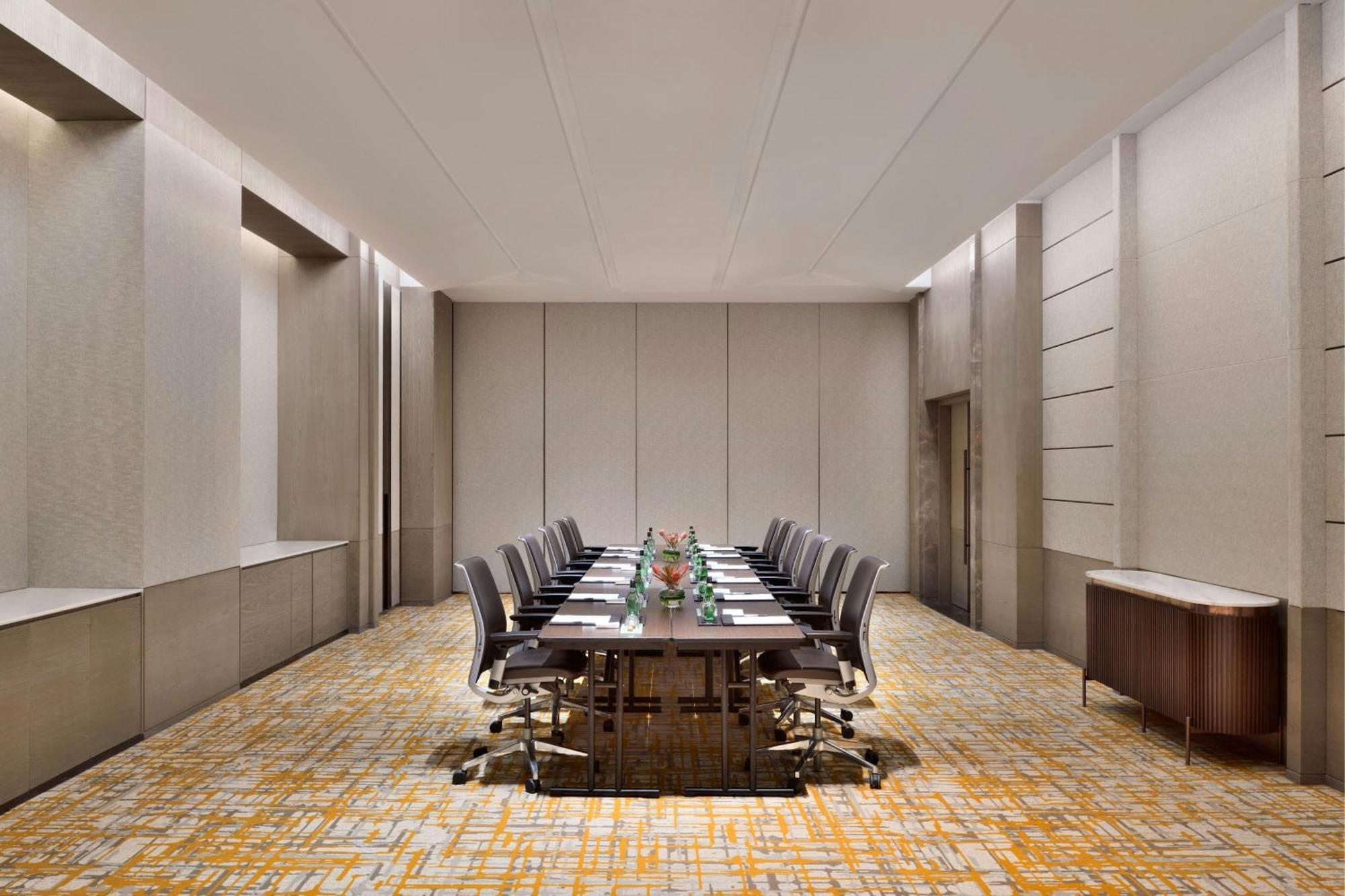 Jw Marriott Hotel Bengaluru Prestige Golfshire Resort & Spa Avati Exterior photo